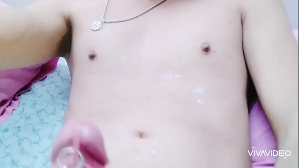 Masturbandose piercing