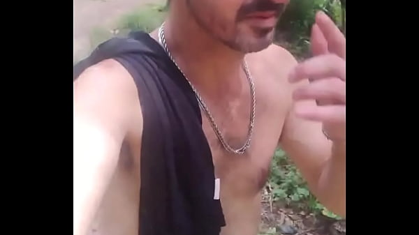 Me mostrando no mato. 