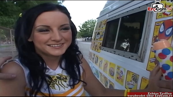 Petite Teen Make Sextape thumbnail