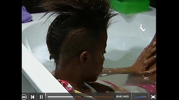 Play MP4 - Fatima and Feza Tits Flash