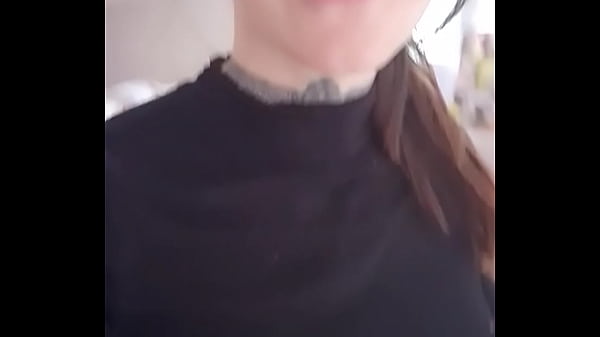 Disponible de 14h &agrave; 15h30 pour des shows tr&egrave;s hot bisous eva