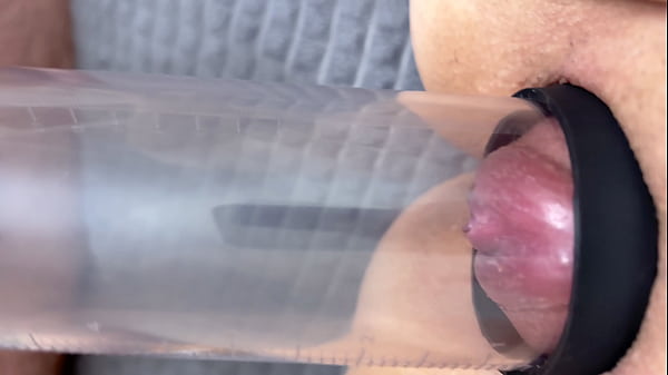 Pump My Pussy With A Vacuum And Fuck It With My Fingers thumbnail