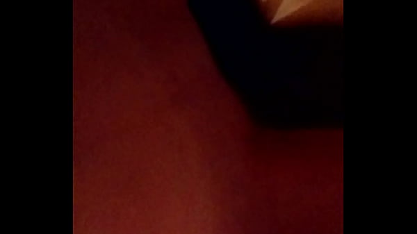 Play MP4 - Novinha gemendo muito na piroca do novinho