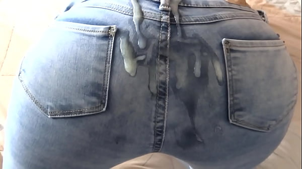 I Masturbate With My Jeans On And I Get A Big Cumshot In My Ass thumbnail