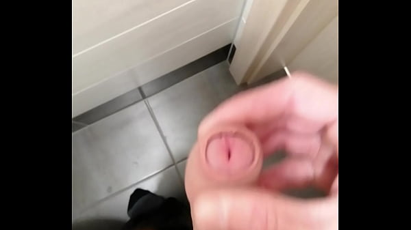 Play MP4 - Masturbation