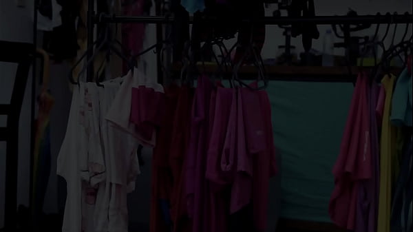 Nonton Pawg Babe Working Out In Tight Cotton Shorts! Cameltoe Big Tits Phat Ass! thumbnail