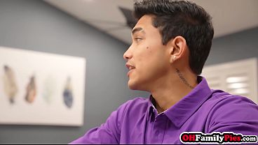 Nonton Sexy Stepmom Izi Blu Sky Swallowed Big Cock And Enjoyed Rough Sex thumbnail