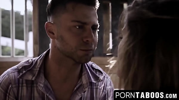 Nonton As He Boasts, He Hears Something Outside And Tells The Girls To Shut Up And Wait. He Storms Out. Jamie Staggers Back Over To Amanda! thumbnail