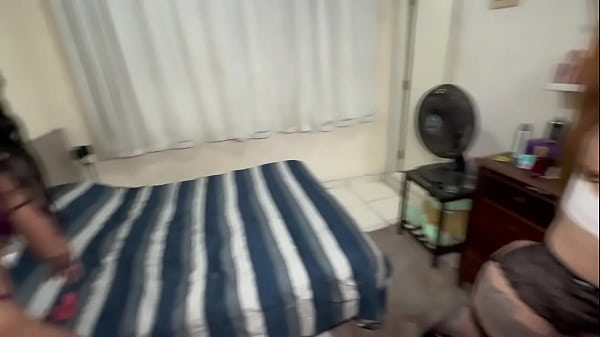 Play MP4 - Meu marido comeu gostoso a minha namoradinha ruiva&period;