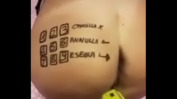 Passando o cart&atilde;o na safada 