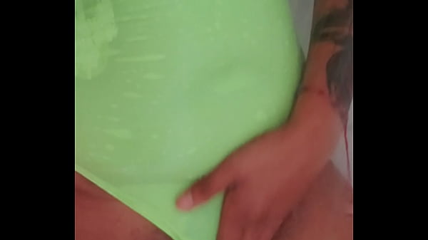 Play MP4 - Mask Up Ass Up