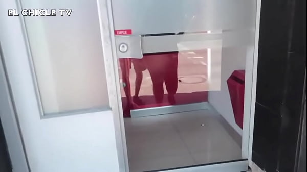 Diciembre para compartir con tu pareja novia o amante pero no la dejes sola porque la mando a buscar y me quedo con ell 