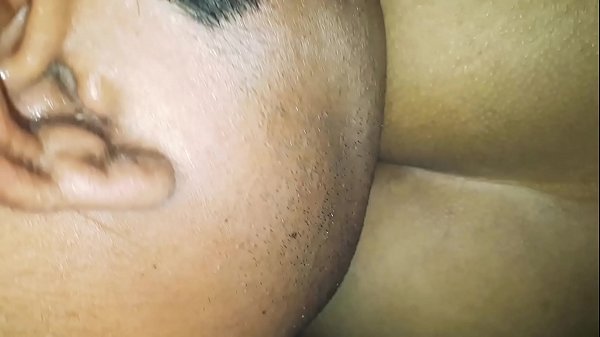 Play MP4 - Le chupo el culo a mi peque&ntilde;a zorrita le meto la lengua en el ano y la dedeo&period;