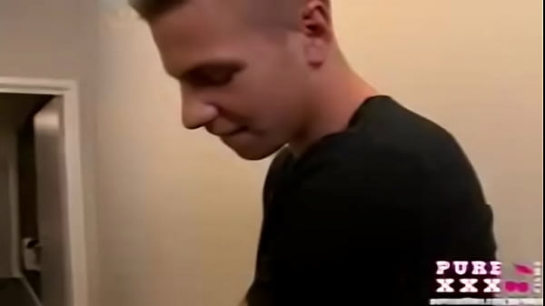 Play MP4 - Pure XXX Films-Banging the Stunning busty Secretary