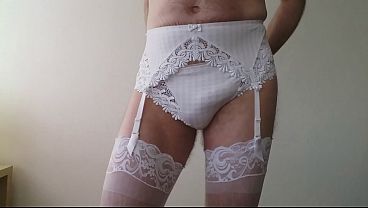 Crossdresser wearing Marie Jo Avero