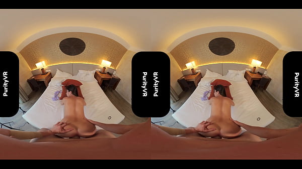 Play MP4 - Francesca in&colon; Riding a big cock&period; Dildo is not enough