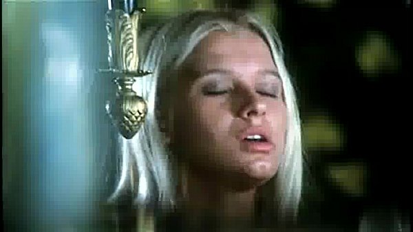 Play MP4 - Yvonne Dwyer nude scenes in Schulm&auml;dchen-Report 8&colon; Was Eltern nie erfahren d&uuml;rfe