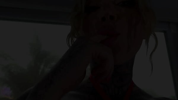 Nonton Do You Feel Better In A Strong Woman's Hands? 4k thumbnail