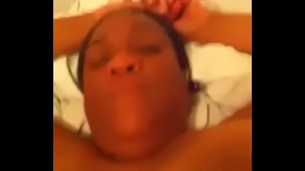 Nonton She Lay There thumbnail