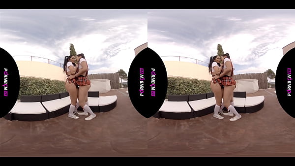 PORNBCN_VR Especial Julia de Lucia realidad virtual follando en_POV y lesbico cosplay voyeur en_español VIDEOS_COMPLETOS 4K
