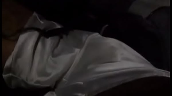 Pija dura en el auto