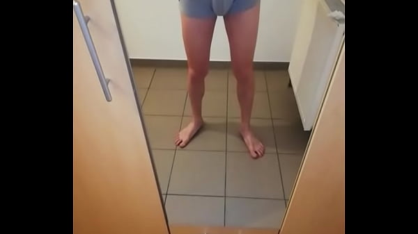 GASTE85, Peeing in bedroom in pants