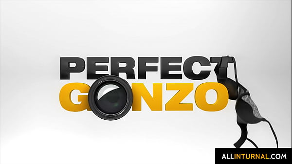 Nonton Christen Courtney Shows Her Holes With Dipping Messy Cum thumbnail