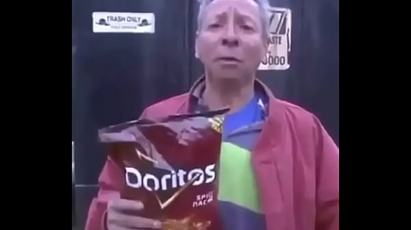 I like to make the sex with Doritos 