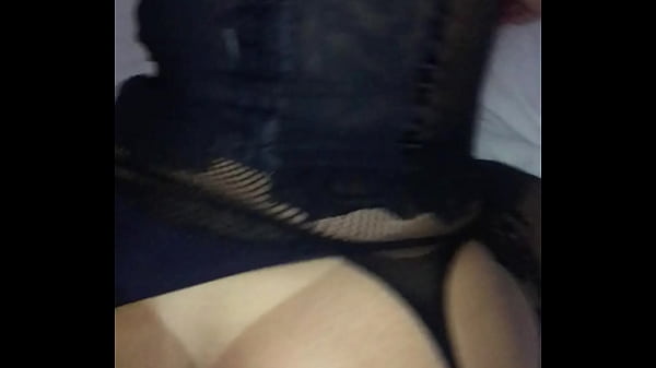 Morena Casada De Lingerie thumbnail