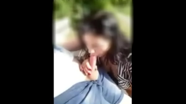 Play MP4 - mom banged sucking cock in park       xbeach&period;live