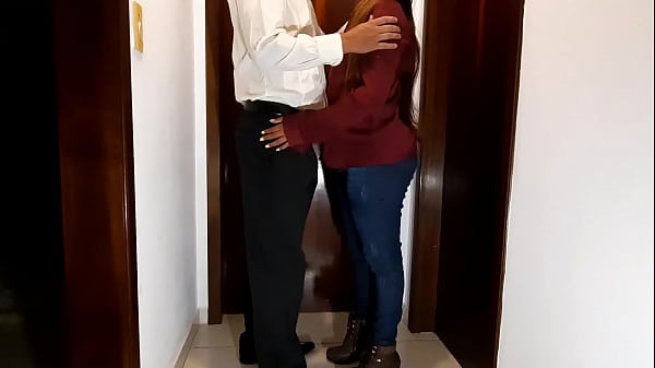 Play MP4 - Patr&atilde;o e Eu fazendo hora extra adoro