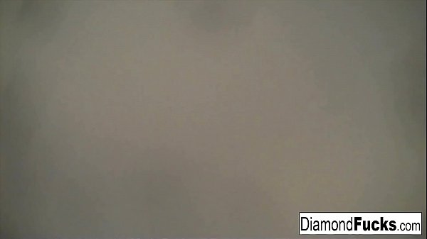 DiamondDecides To Get Wet And Wild In The Shower