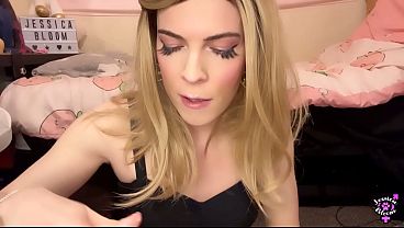 Hot Sissy Slut Jess Bloom Makes A Yummy Cream Pie Snack With Her Asshole And Thick Load Of Cum! thumbnail