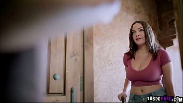 Nonton Charles Dera Reagan Foxx And Axel Haze Fucks Rissa May In A Foursome thumbnail