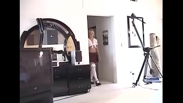 Gorgeous blonde gal Fiona adores blowjobs a lot 