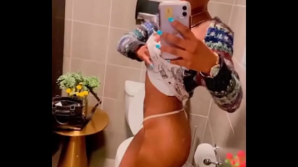 Rt if you would take me on a date 