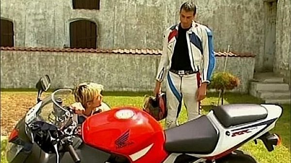 Lycos/MansefLycos - SUMMERTIME - scene 1 