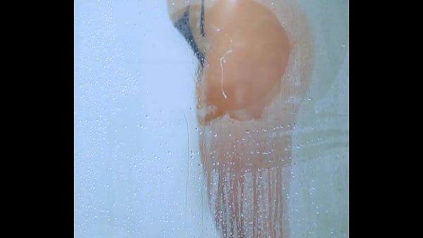 Tanned campus hottie rinses off in her bikini after a long day 