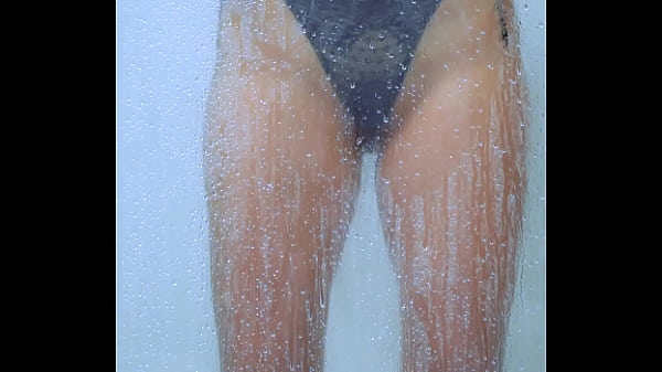 Tanned campus hottie rinses off in her bikini after a long day