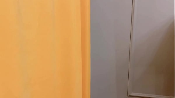 Nonton Squirt: Mia's Mimi First Surprise Squirt thumbnail