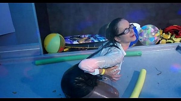 Nonton Adorable Gang Bang thumbnail