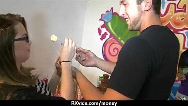 Amateur chick takes money for a fuck 16 