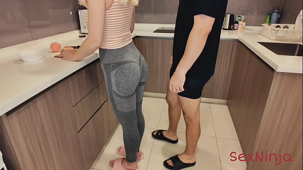 Nonton Swap Wife With A Friend To Spice Up Our Monotonous Sex Life thumbnail