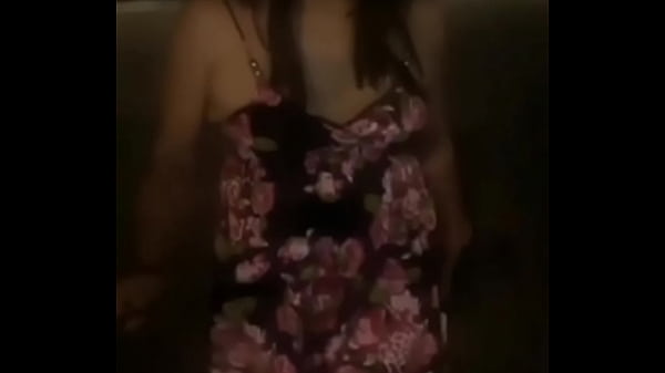 Yaz Travesti en la calle