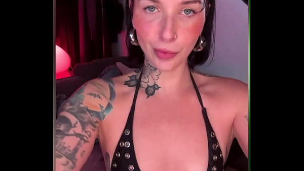 Nonton Ivy Lebelle Se Toca thumbnail