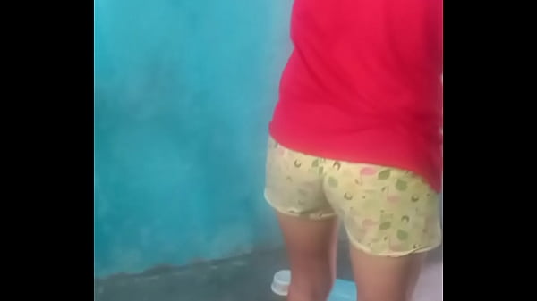 Enpeada_latina_muy puta_quiere_aumento_sexo oral en