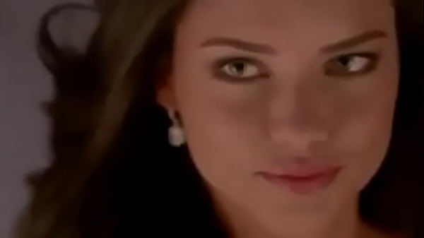 WingerCan t Get Enufffeaturing Adriana Lima