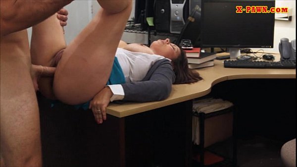 Latina chickwtih big tits exchange_her pussy for money