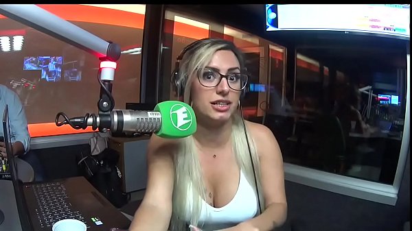 Teaser PornCast com Emme white Mia Linz Caio_Arbex