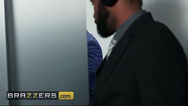 Elevating her brazzers enter xvpromo